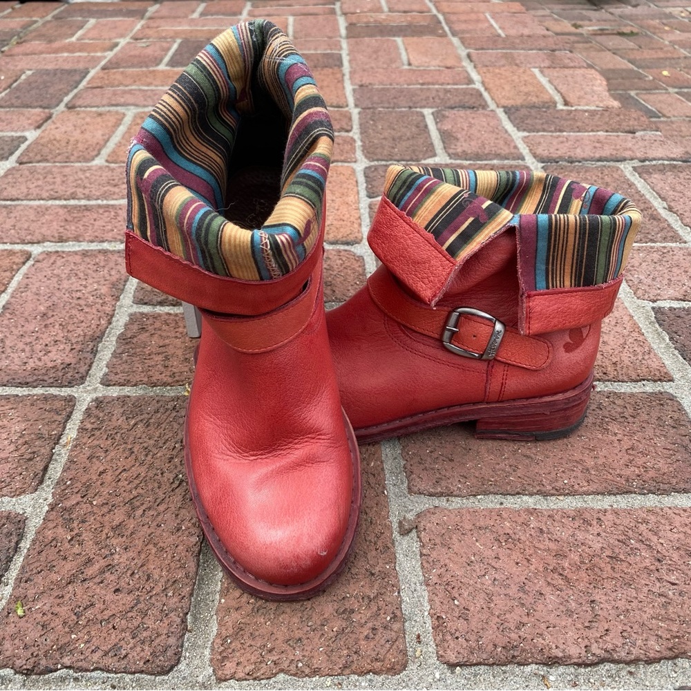 Jeloniori red leather boots size 39 (9)